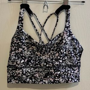 Lululemon Sports Bra - Size 6 - Floral Pattern - Gently Used Very Good Condition